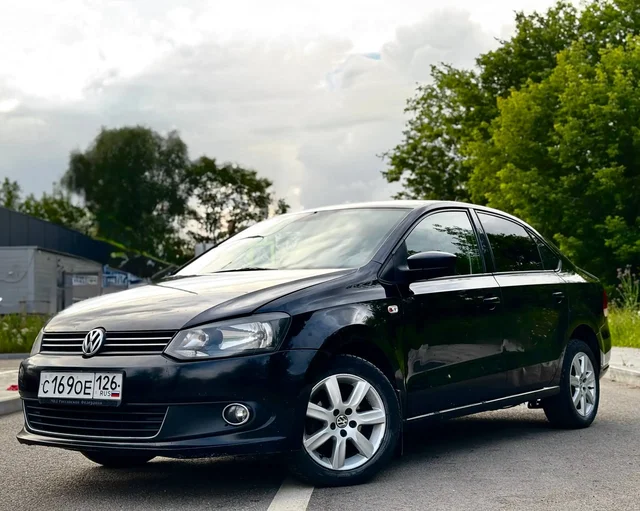 Volkswagen Polo 2010 - Шок цена - частное объявление в Санкт-Петербург