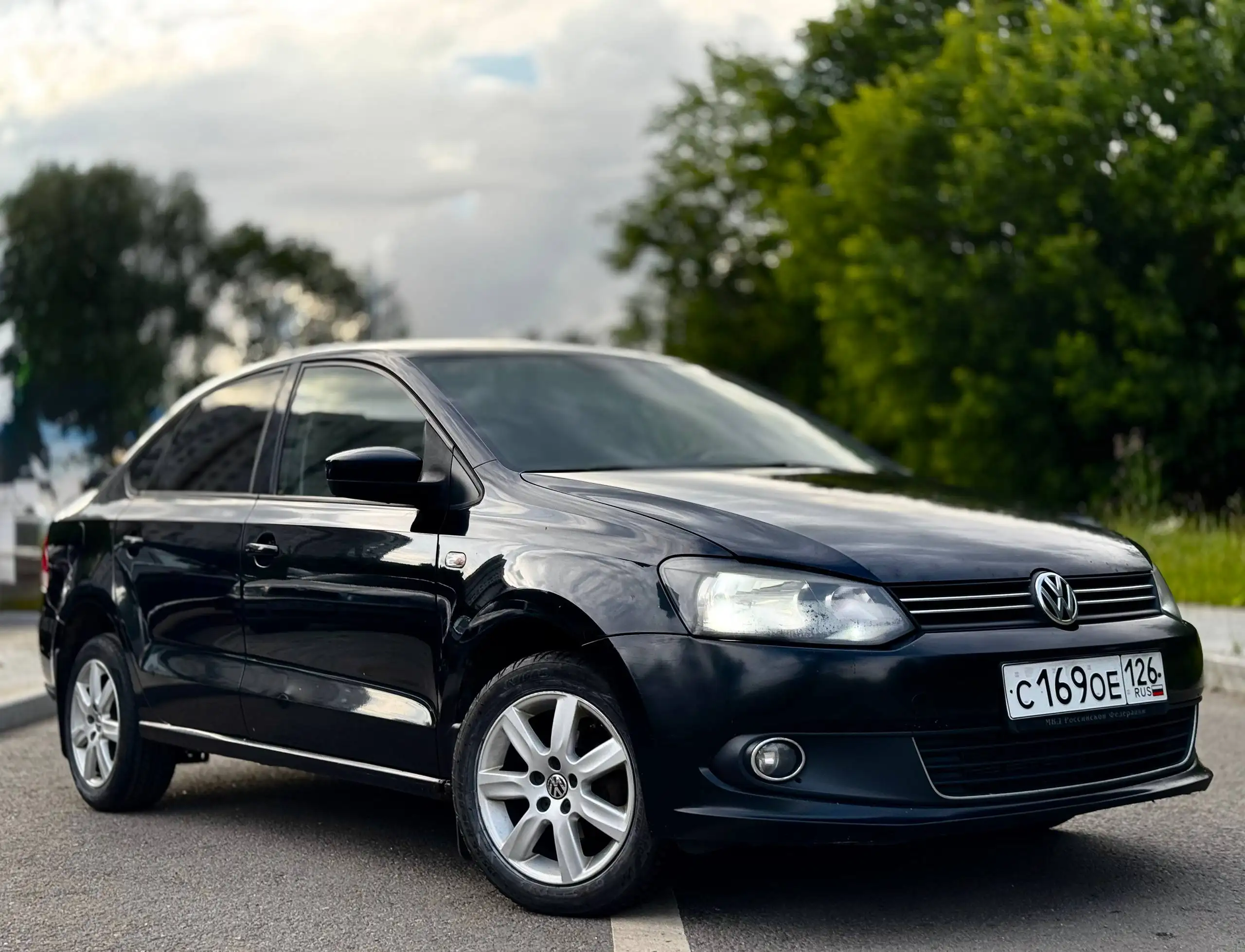 Volkswagen Polo 2010 - Шок цена - Легковые автомобили (Авто) в Санкт-Петербург