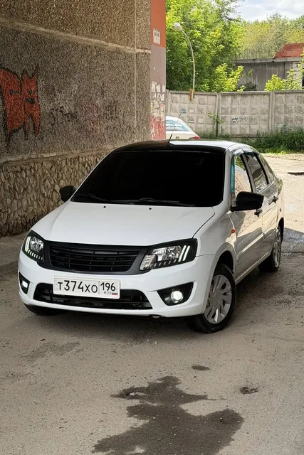 Lada Granta 2015 года - Канистры в Екатеринбург