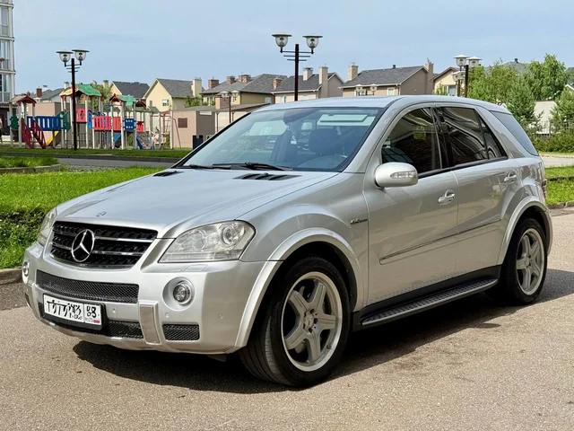 Mercedes-Benz ML63 AMG 2008 - Минивэны в Москва