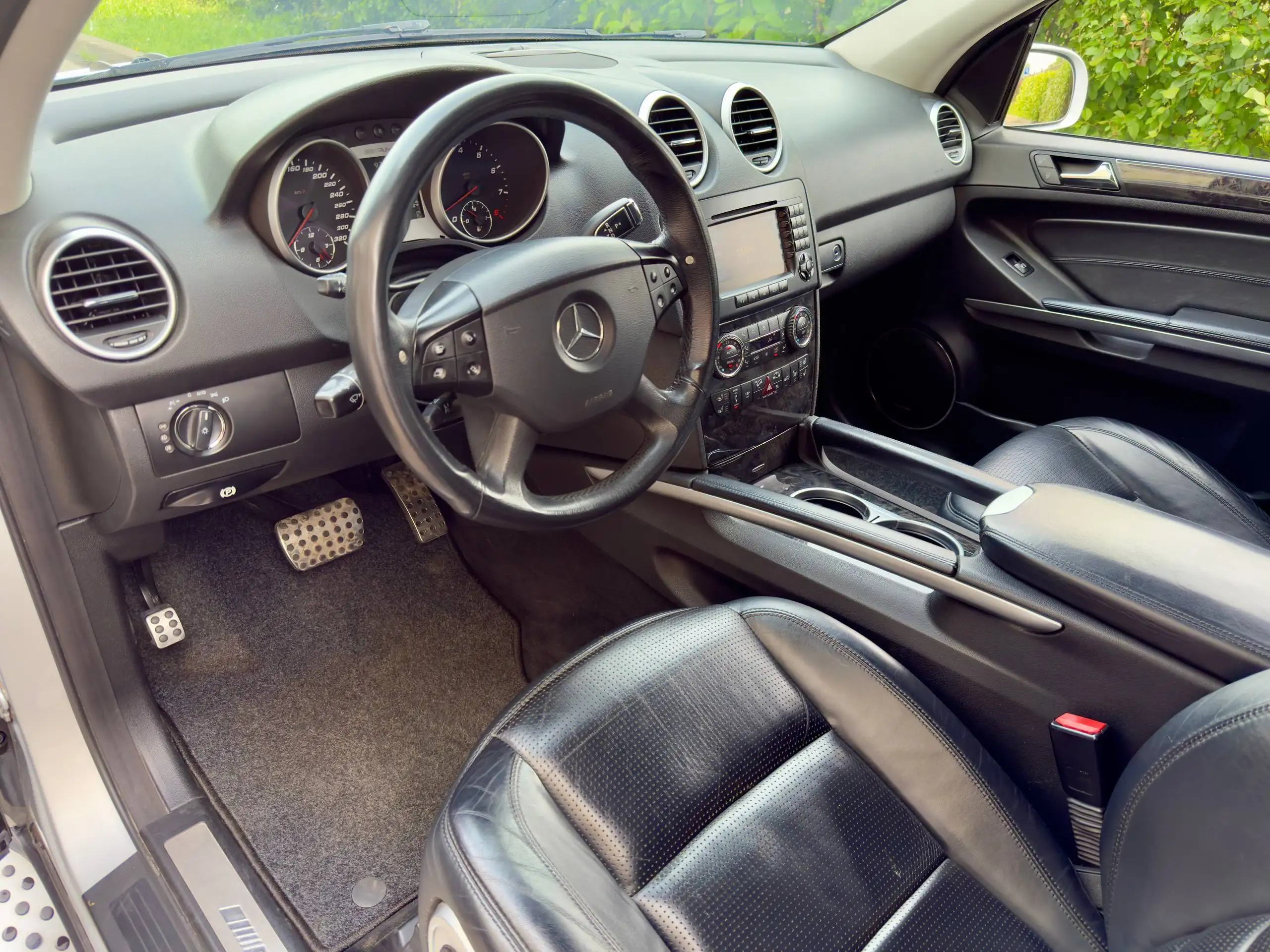 Mercedes-Benz ML63 AMG 2008 - Внедорожники (Авто) в Москва