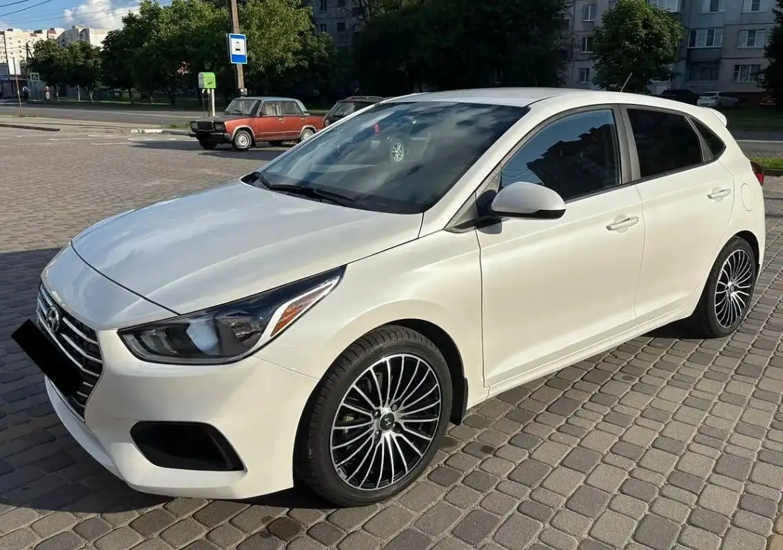 Hyundai Accent 2018 - Легковые автомобили (Авто) в Санкт-Петербург