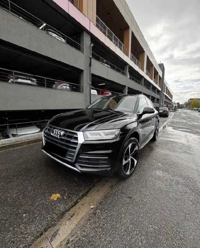 Audi Q5 S line Quattro 2018 дизель 190 л.с. - Легковые автомобили (Авто) в Санкт-Петербург