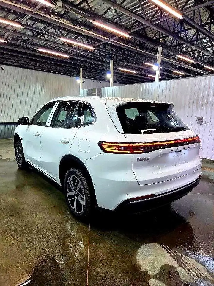 Продаётся Geely Galaxy Starship 7 1.5 AMT 2025 - Легковые автомобили (Авто) в Ульяновск