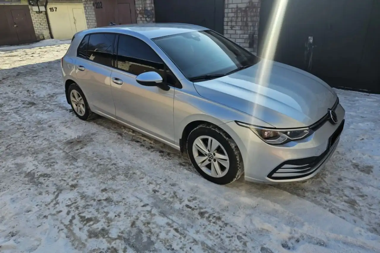 Volkswagen Golf 2021 - Легковые автомобили (Авто) в Владивосток