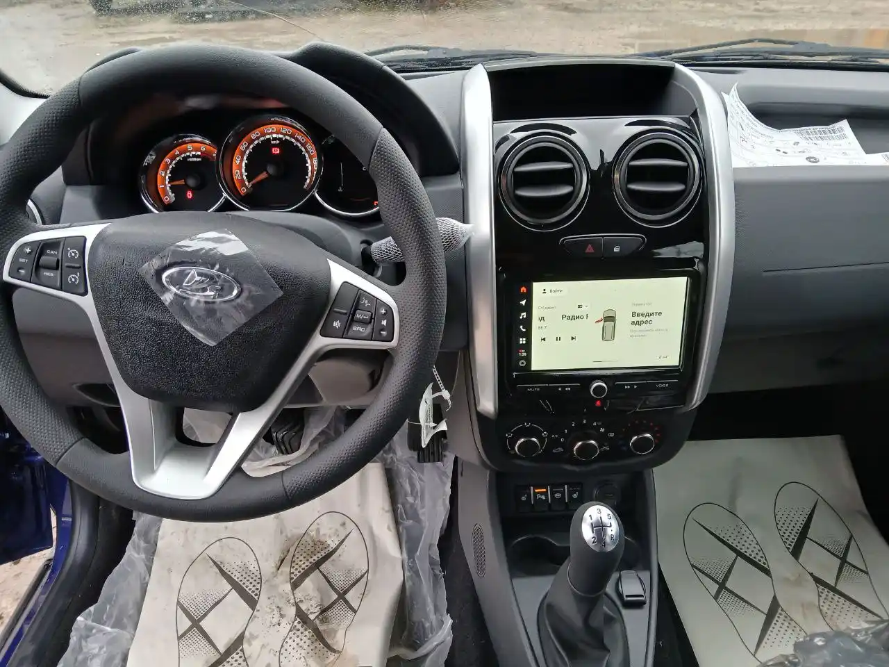 Продажа новых Largus Cross