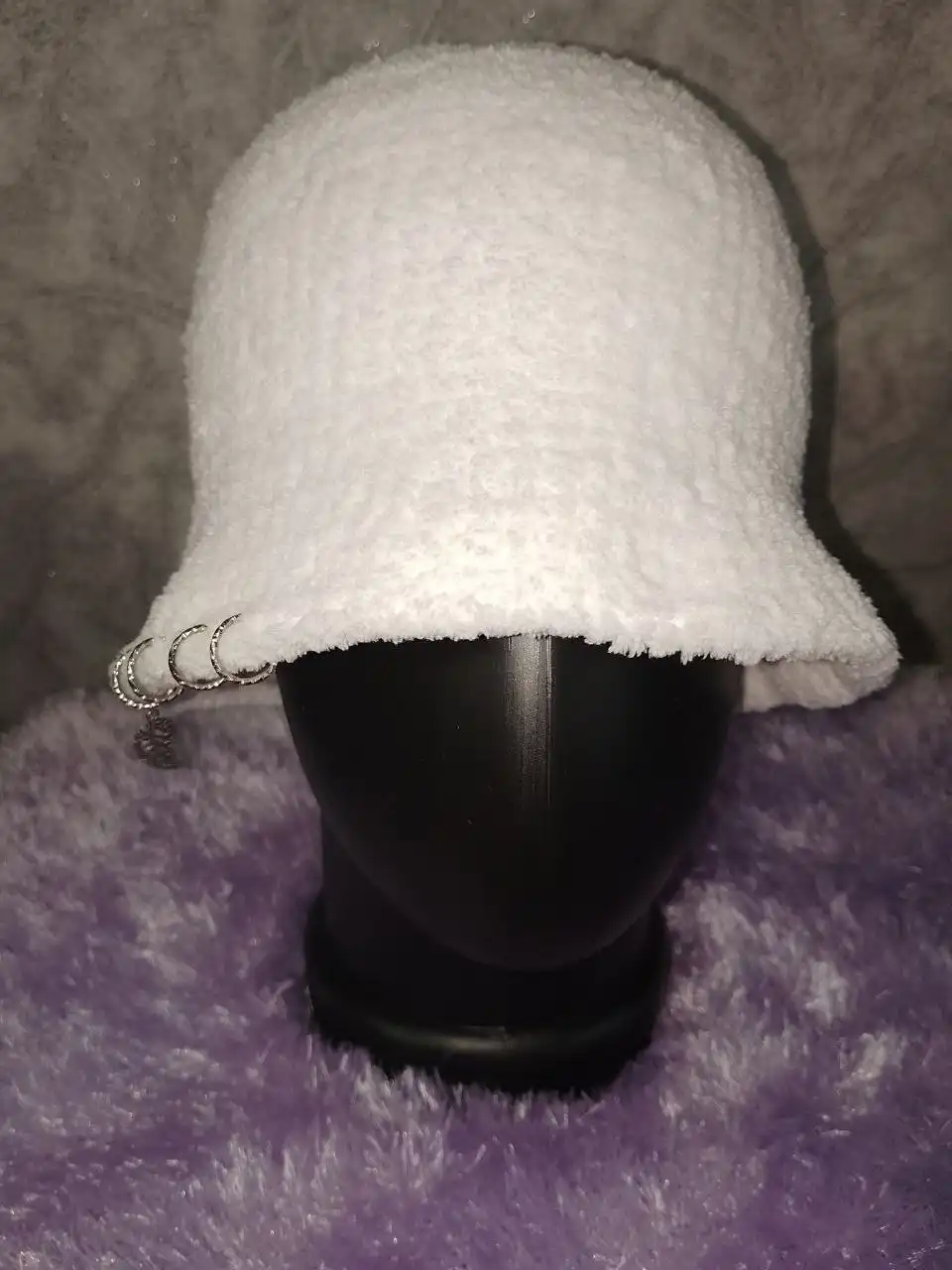 Тёплая вязаная панама