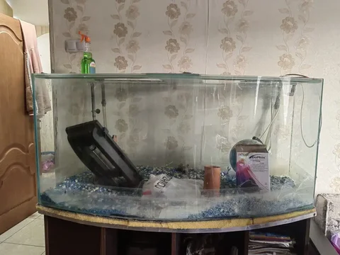 Продажа большого аквариума 400 л с тумбой - частное объявление в Волгоград