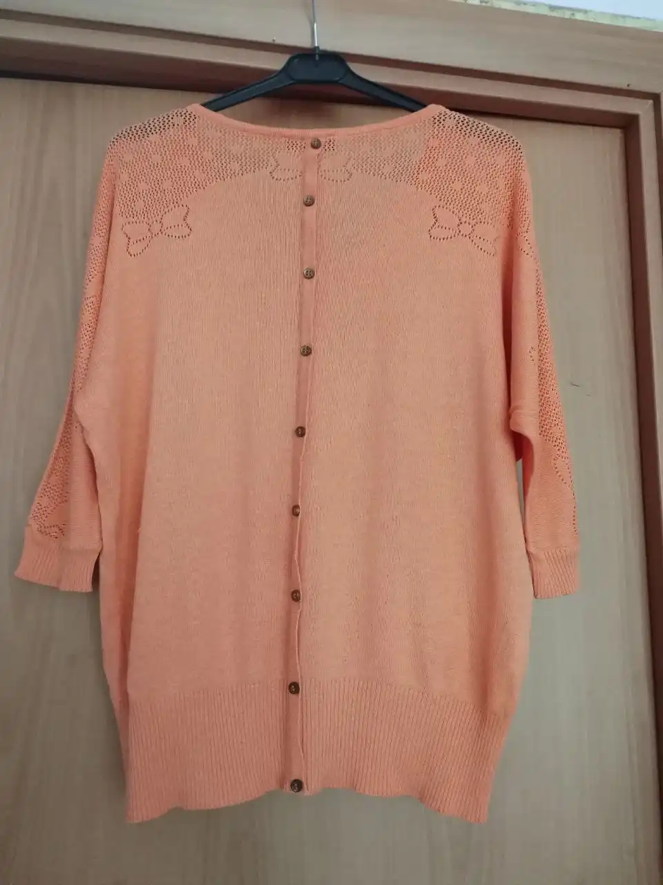 Продажа кофточек размер 48-50