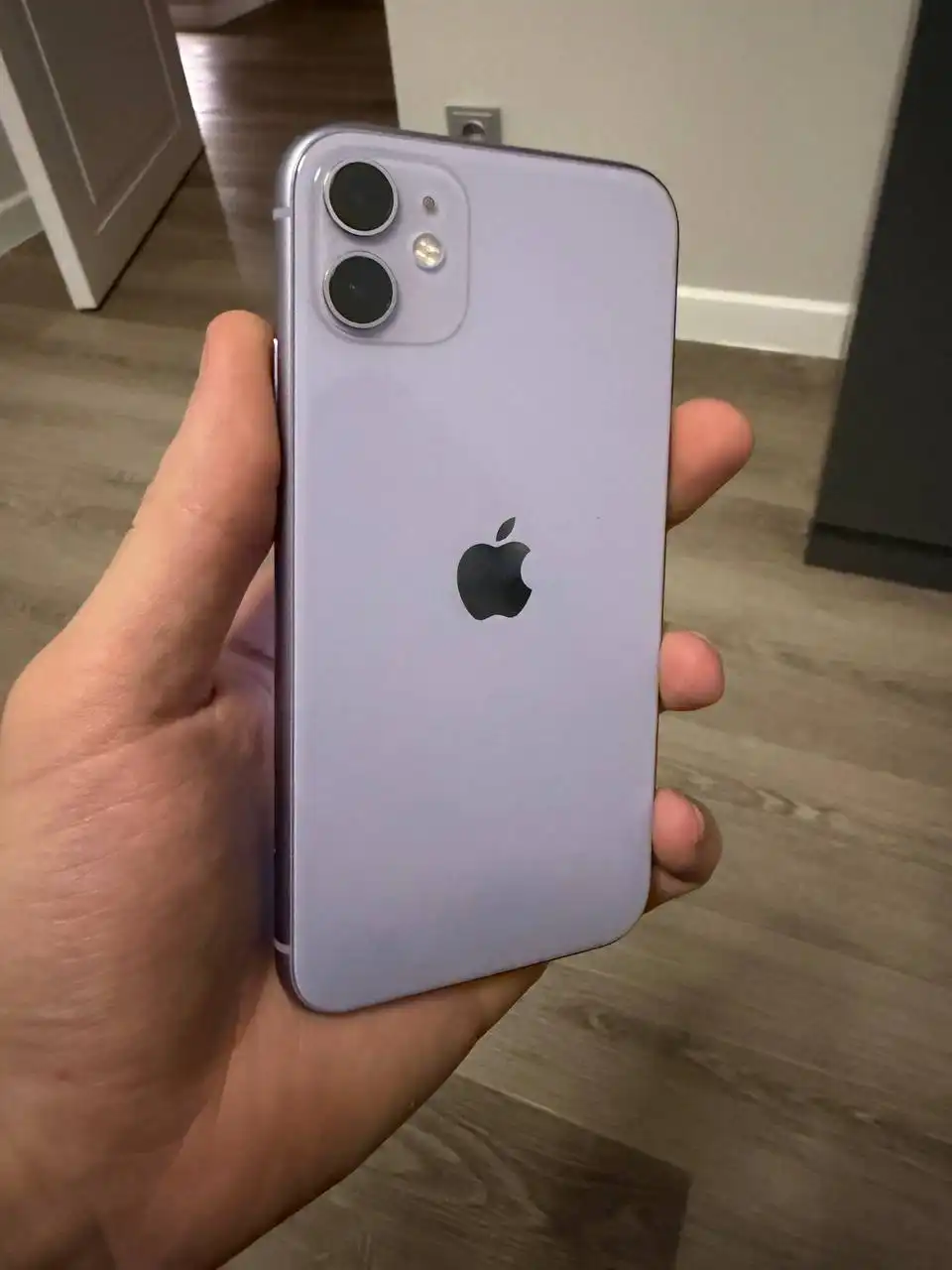 Айфон 11 в идеальном состоянии