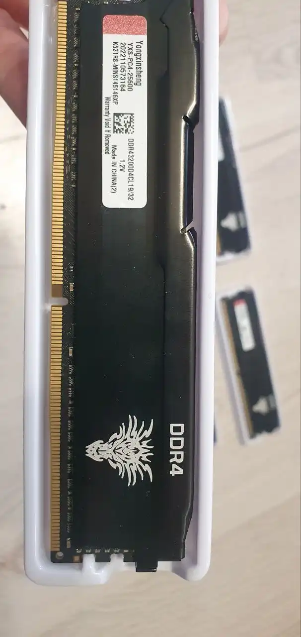 ОЗУ DDR4 16 ГБ 3200 МГц