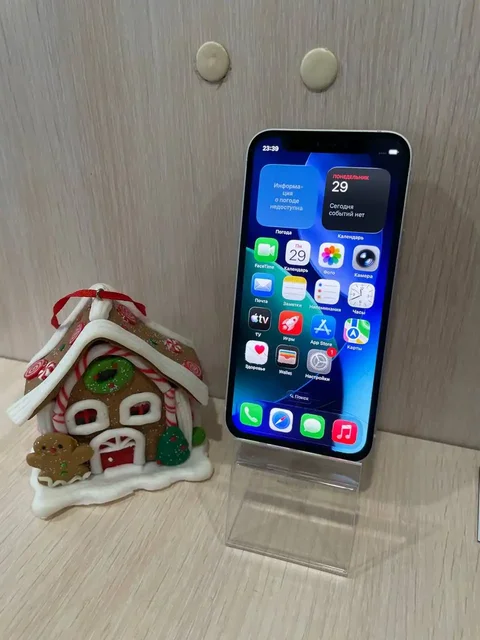 Продажа iPhone 12 mini 128Gb с дефектом экрана - Электроника в Волгоград
