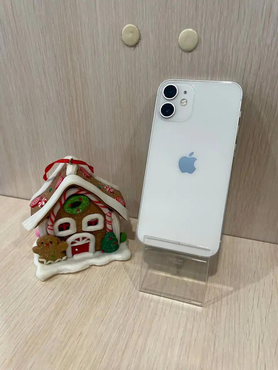 Продажа iPhone 12 mini 128Gb с дефектом экрана