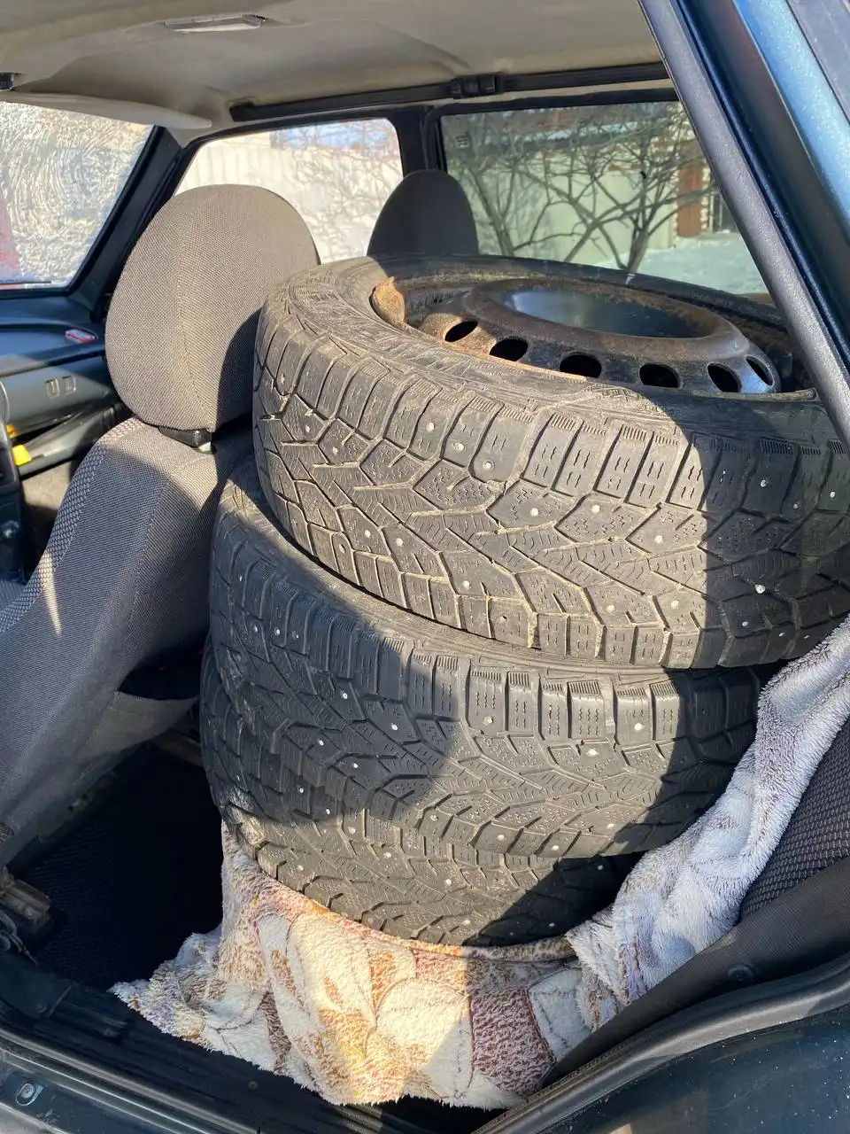 Продажа телефона в Волгограде