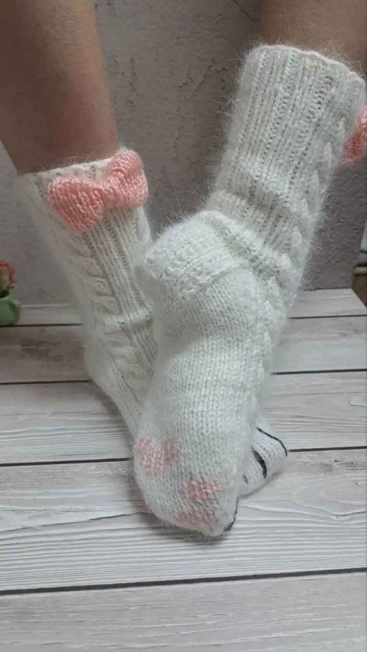 Ажурные носочки на заказ из пушистой премиум пряжи - Вязаные изделия (Одежда) в Волгоград