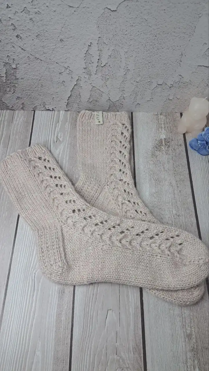 Ажурные носочки на заказ из пушистой премиум пряжи - Вязаные изделия (Одежда) в Волгоград
