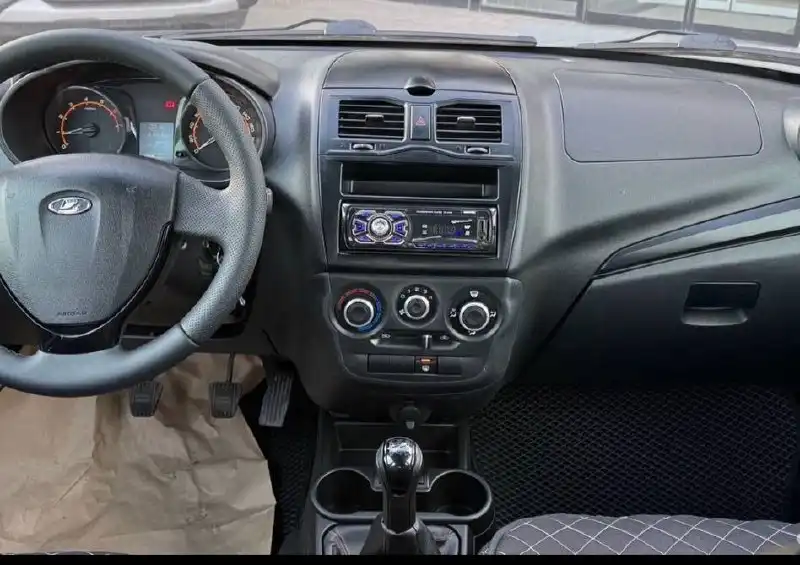 Лада Гранта 2020 года выпуска - Легковые автомобили (Авто) в Волгоград