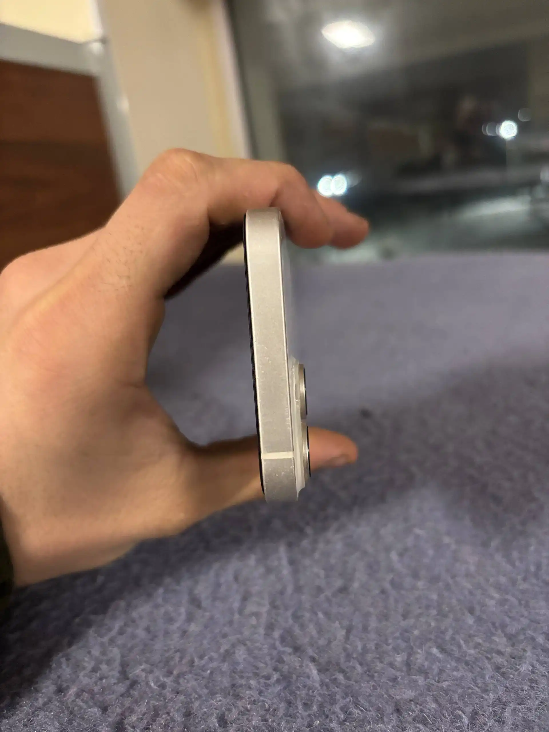 iPhone 14 128GB белый с разбитой задней крышкой - Смартфоны (Электроника) в Волгоград