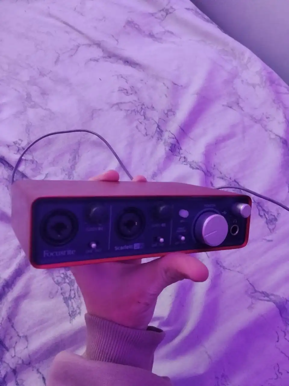 Продажа звуковой карты Focusrite 2i2 2gen - Аудиооборудование (Электроника) в Волгоград