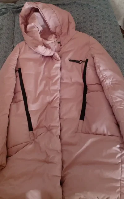 Продам женскую новую куртку розового цвета - Ремни и пояса в Волгоград