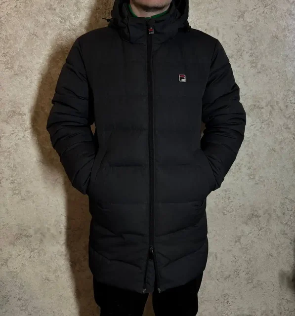 Продам тёплую зимнюю куртку - Ремни и пояса в Волгоград