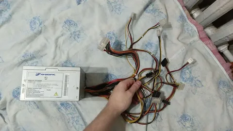 Продаю рабочий блок питания 550W - Комплектующие для ПК в Волгоград