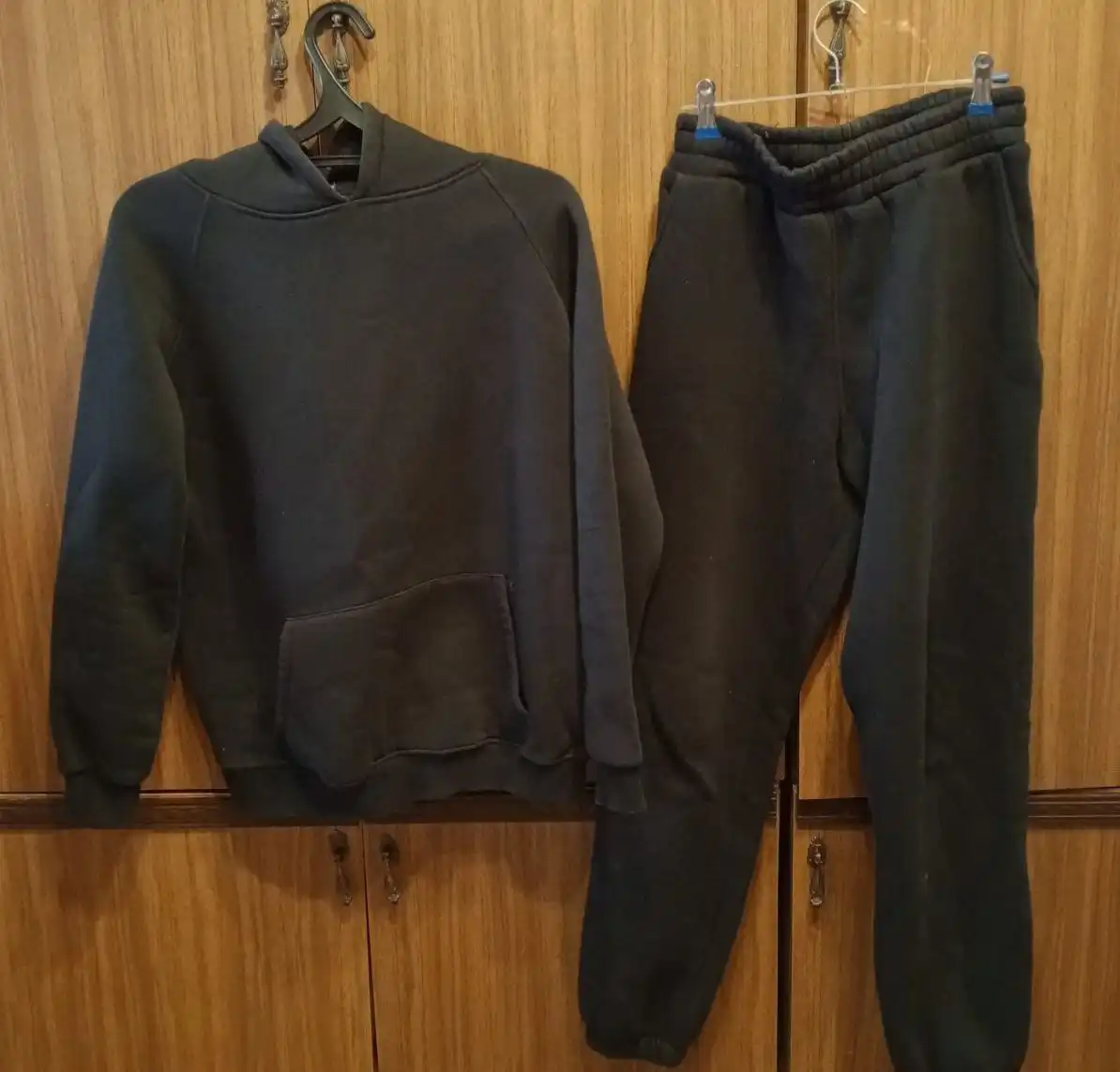 Мужской костюм новый размер 46 - Мужская одежда (Одежда) в Волгоград