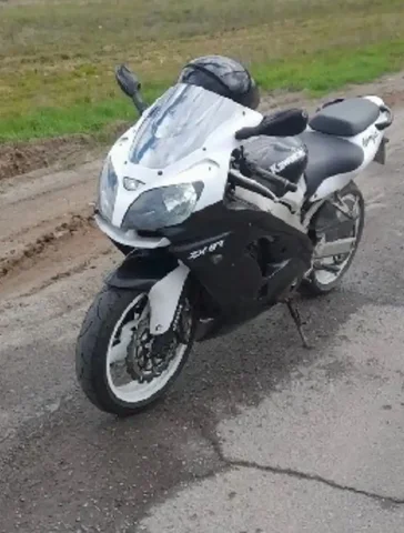 Продажа мотоцикла Кавасаки Ниндзя 2004 года - Аудиооборудование в Волгоград