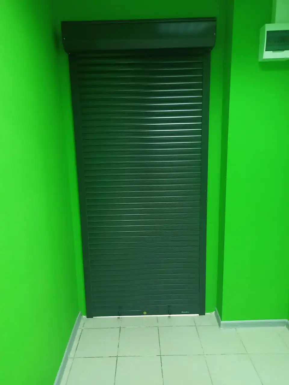 Роллеты на дверь б/у - Роллеты/рольставни (Для дома и дачи) в Волгоград