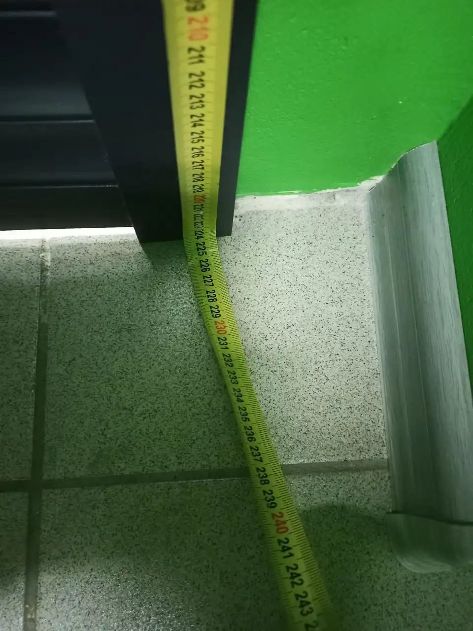 Роллеты на дверь б/у - Роллеты/рольставни (Для дома и дачи) в Волгоград