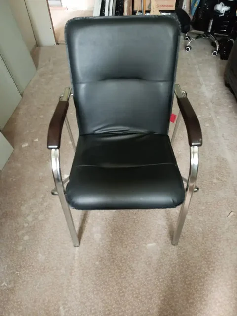 Продажа офисных стульев Самба в черном цвете - Бытовая химия в Волгоград