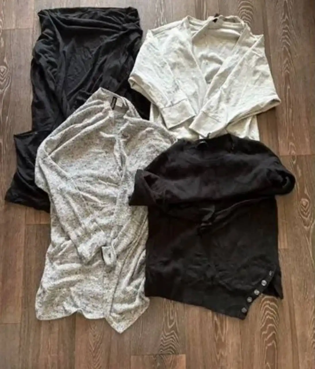 Продажа пакета женских вещей 42-44 размера - Женская одежда (Одежда) в Волгоград