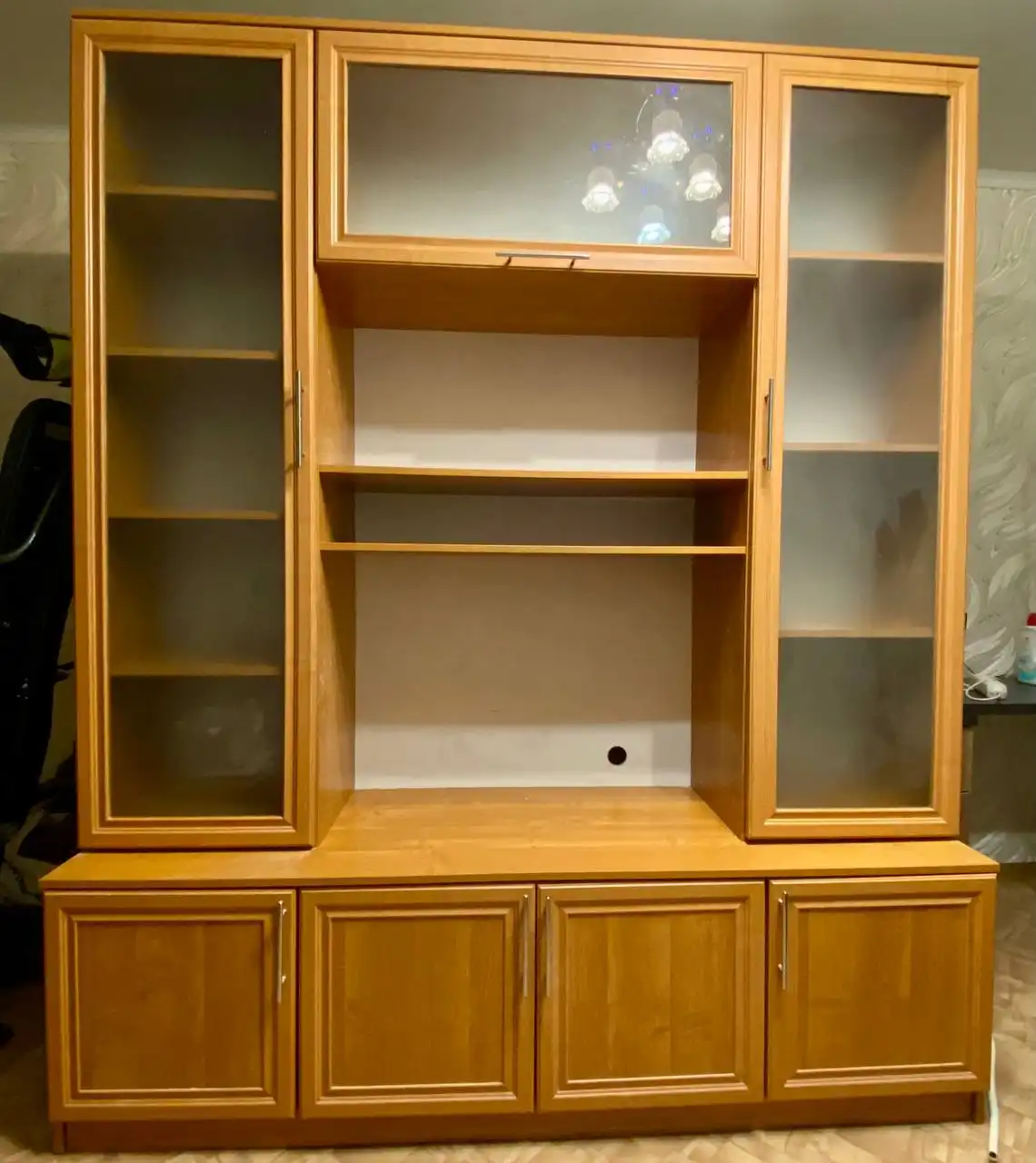 Продам в Дзержинском районе - Барахолка в Волгоград