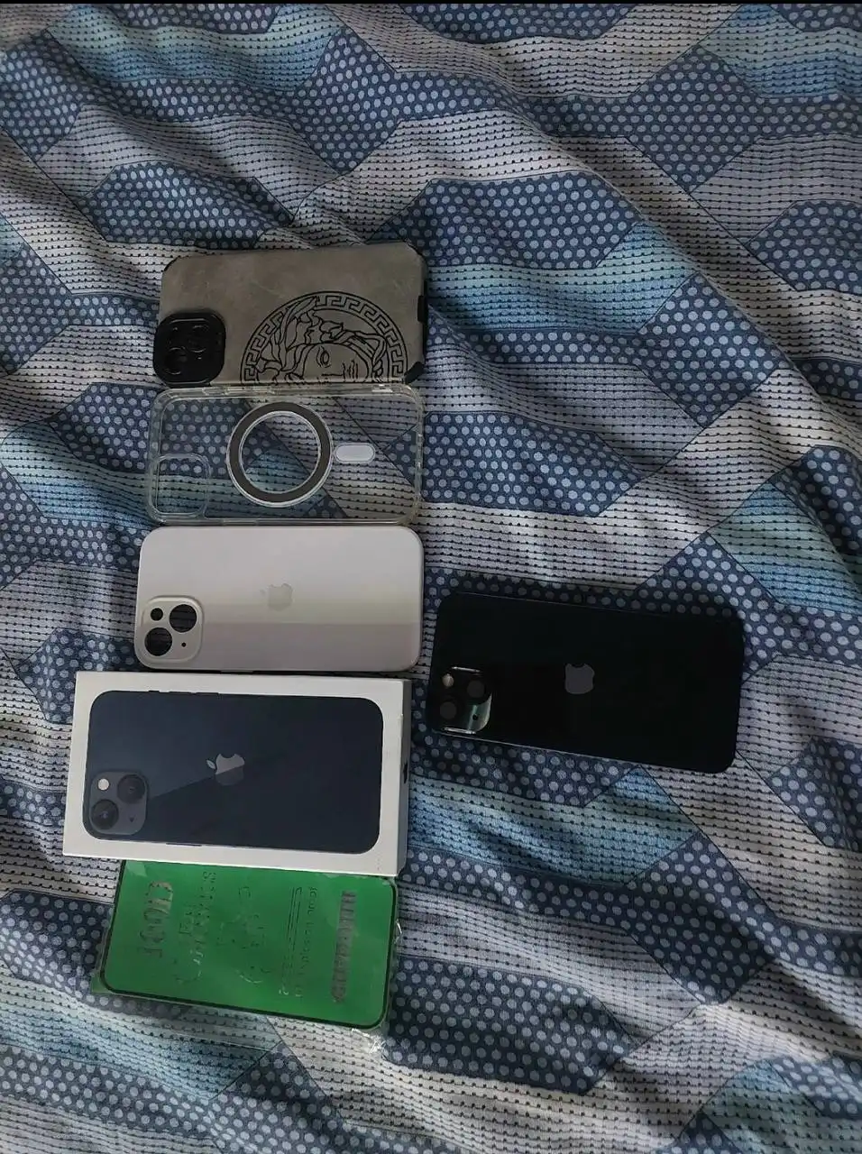 Продам или обменяю iPhone 13 - Смартфоны (Электроника) в Волгоград