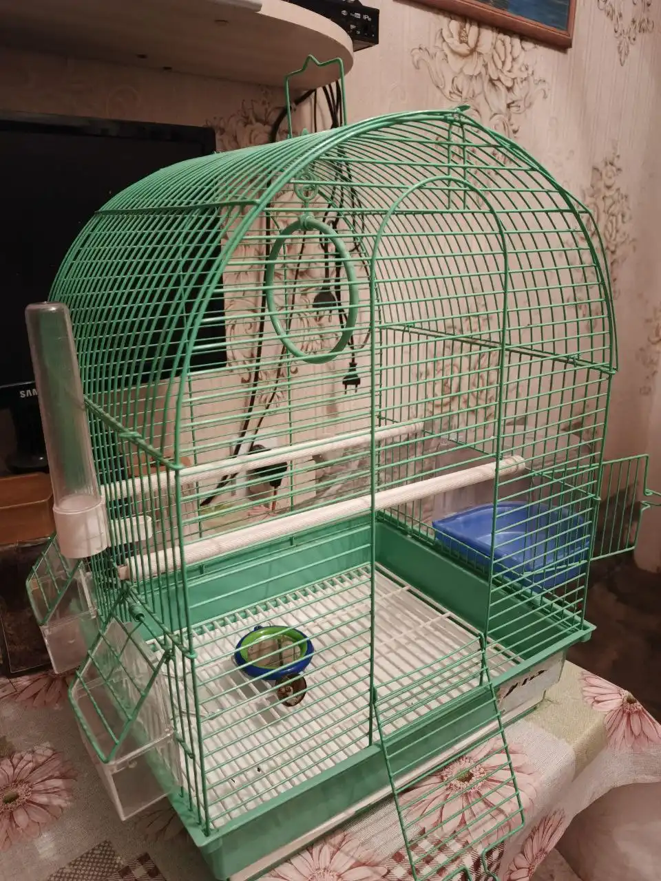 Клетка для попугая с аксессуарами - Товары для животных (Животные) в Волгоград