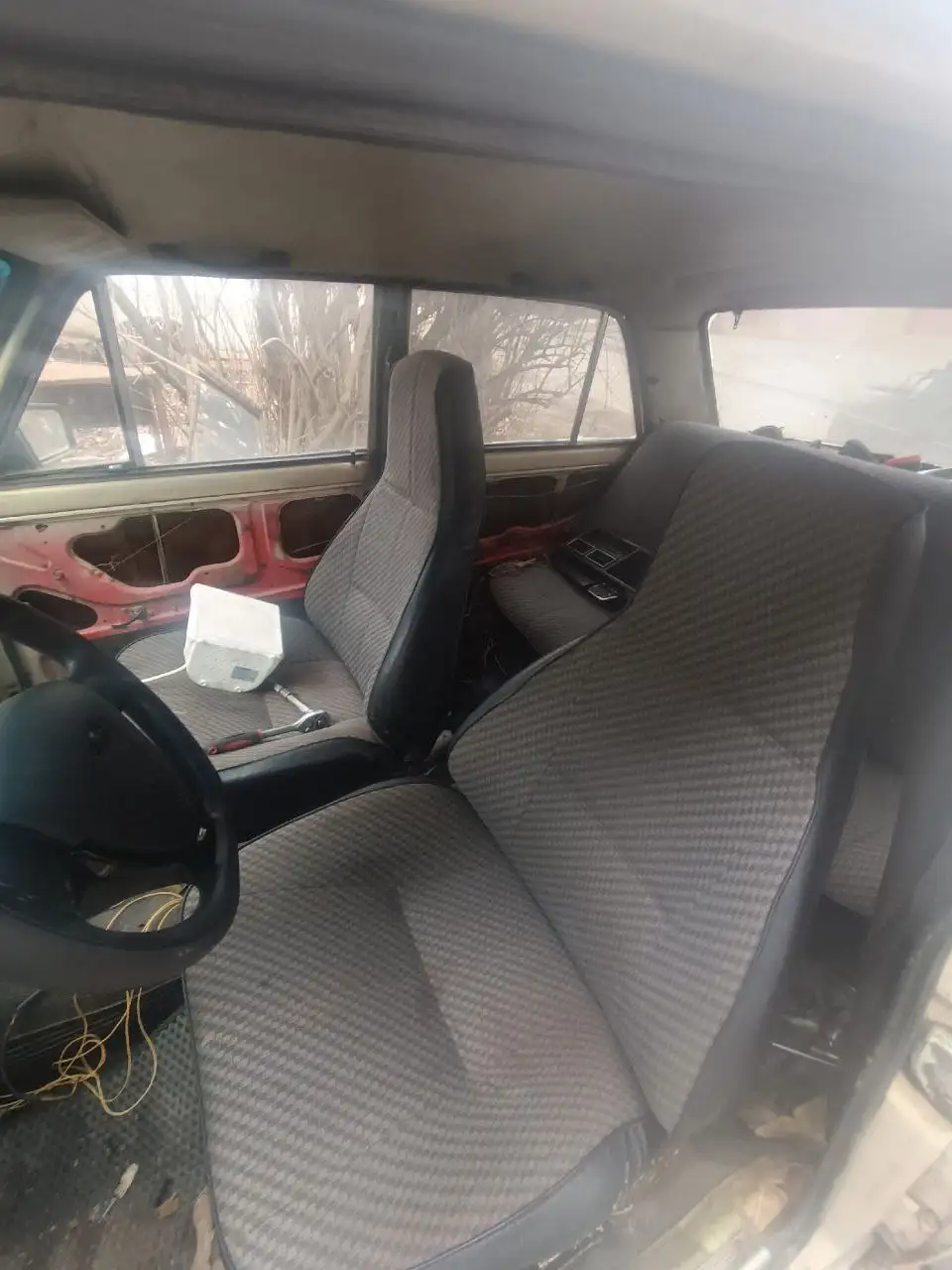 Запчасти на классику - Автозапчасти (Запчасти) в Волгоград