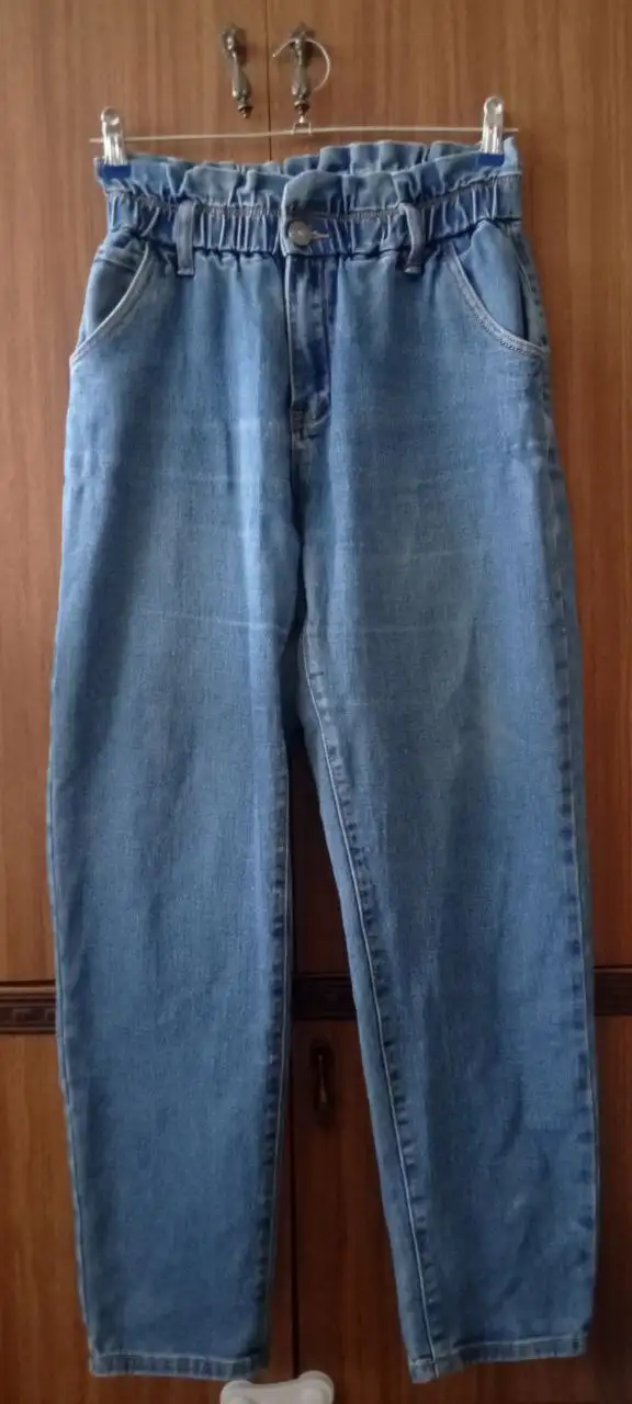 Продам женские джинсы бедра 46 талия 44 - Джинсы (Одежда) в Волгоград