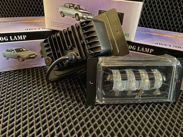 Продажа туманок и ковров для автомобилей - Запчасти в Волгоград