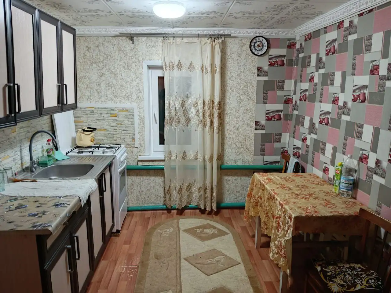 Продается дом с участком, баней и гаражом в Волгоградской области - Дома (Недвижимость) в Караженский