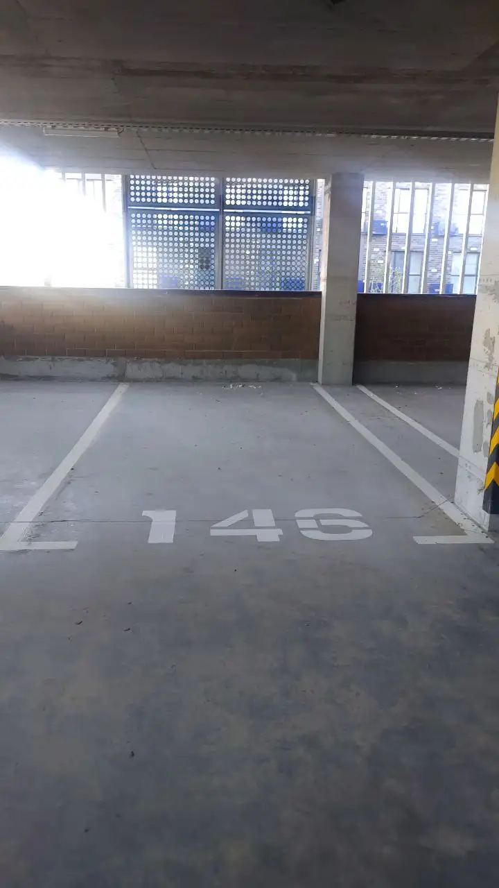 Продажа машиноместа в ЖК Университетский - Парковочные места (Недвижимость) в Волгоград