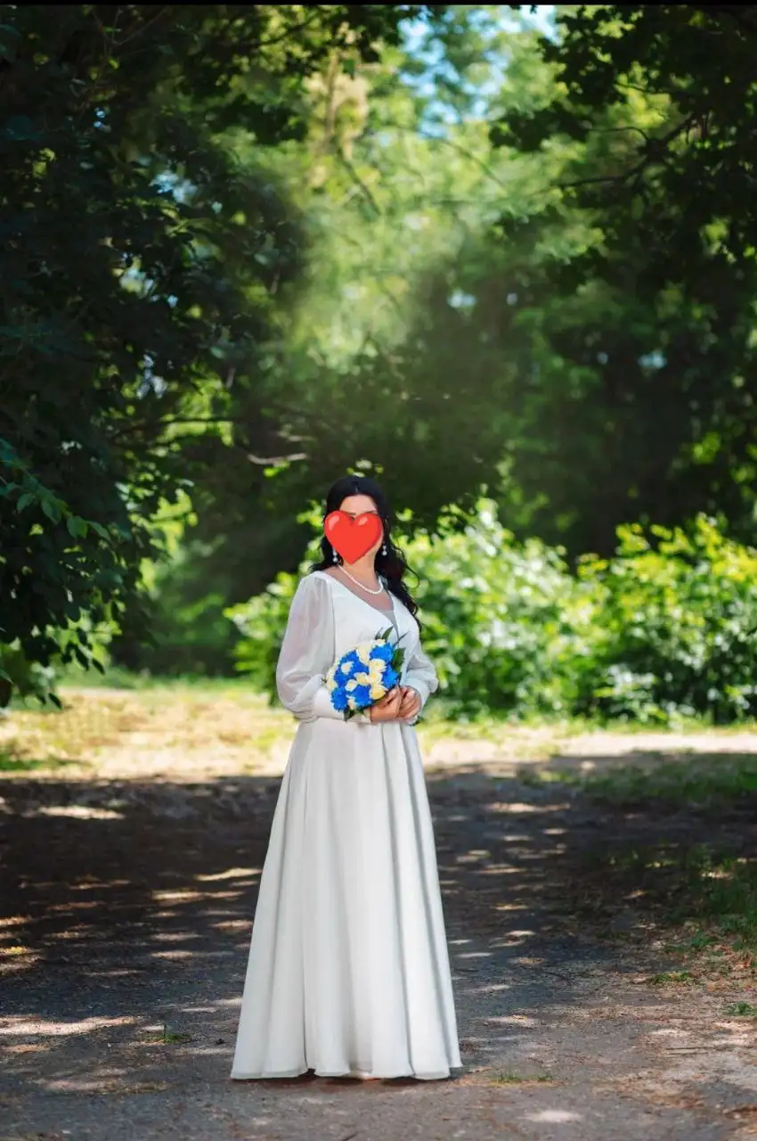 Продажа свадебного платья белого цвета - Свадебная одежда (Одежда) в Волгоград