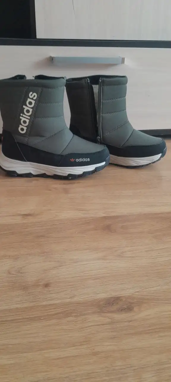 Дутики размер 37,5-38 новые - Обувь (Одежда) в Волгоград