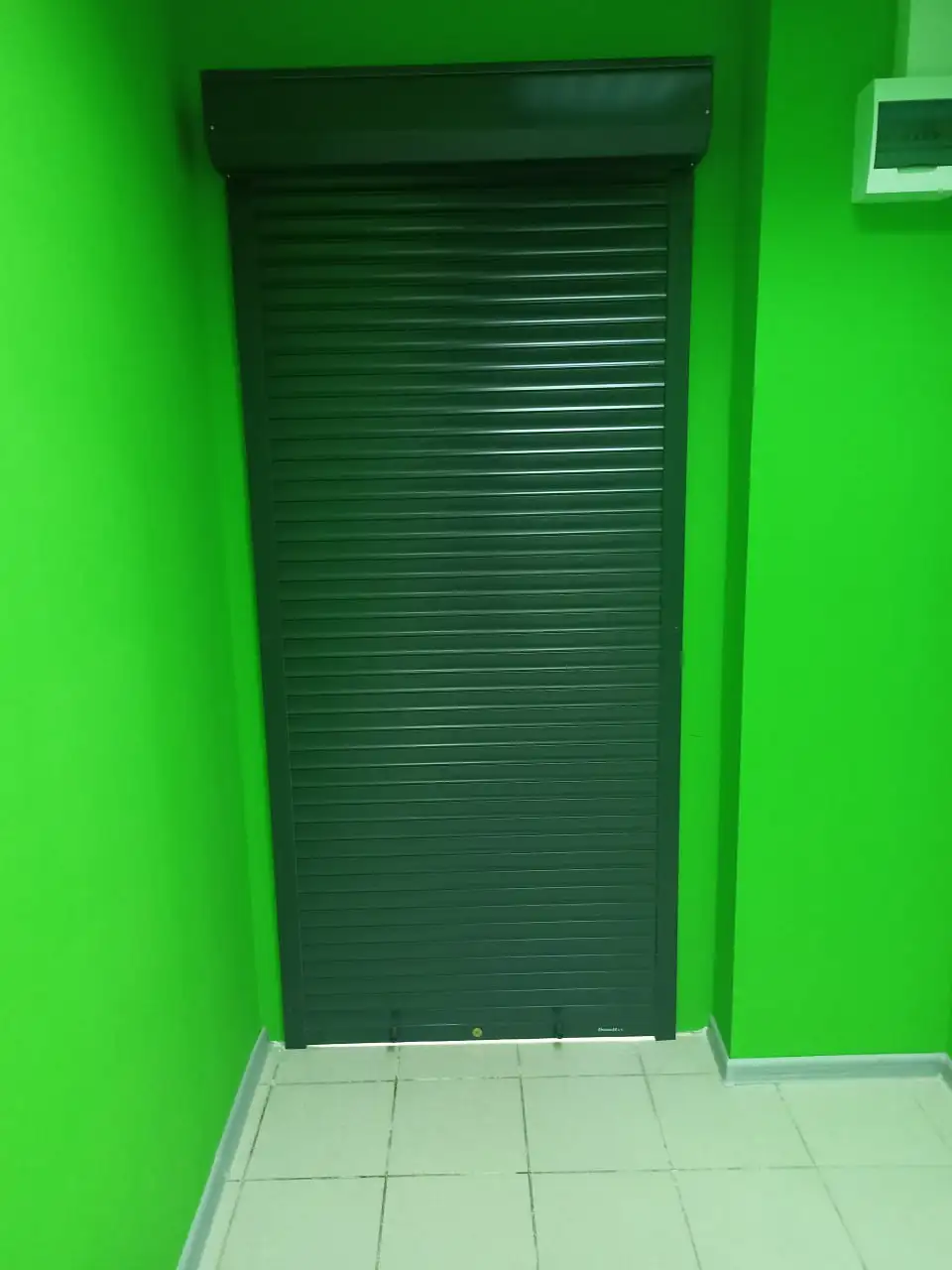 Роллеты на дверь в хорошем состоянии - Роллеты (Для дома и дачи) в Волгоград