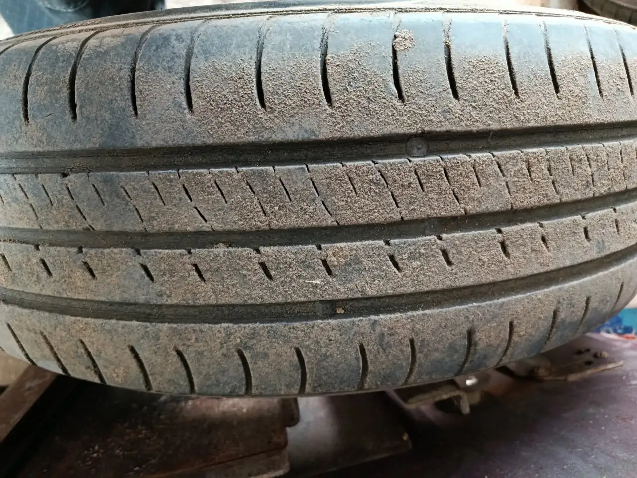 Продажа летних шин Kumho Ecowing ES01 KH27 185/65 R15 88H - Шины и диски (Авто) в Волгоград