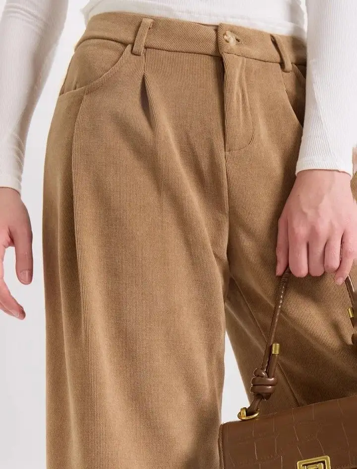 Новые женские брюки в Волгограде - Женская одежда (Одежда) в Волгоград