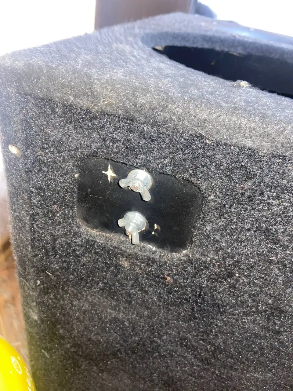 Продажа сабвуфера Aura Monstro 15D1 - Аудиотехника (Электроника) в Волгоград