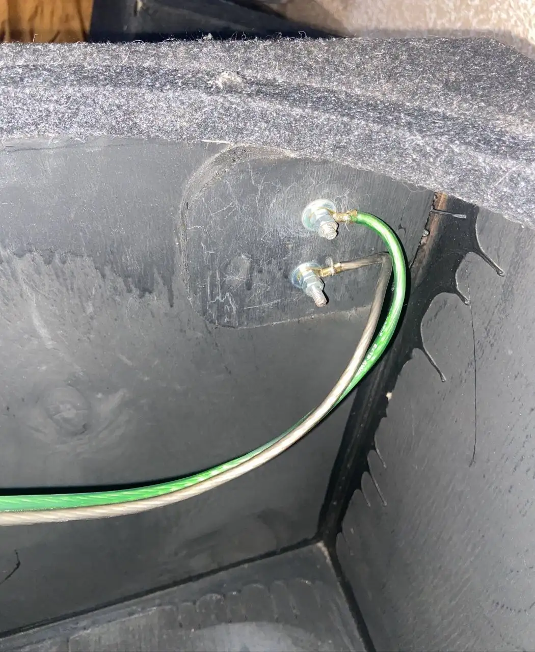 Продажа сабвуфера Aura Monstro 15D1 - Аудиотехника (Электроника) в Волгоград