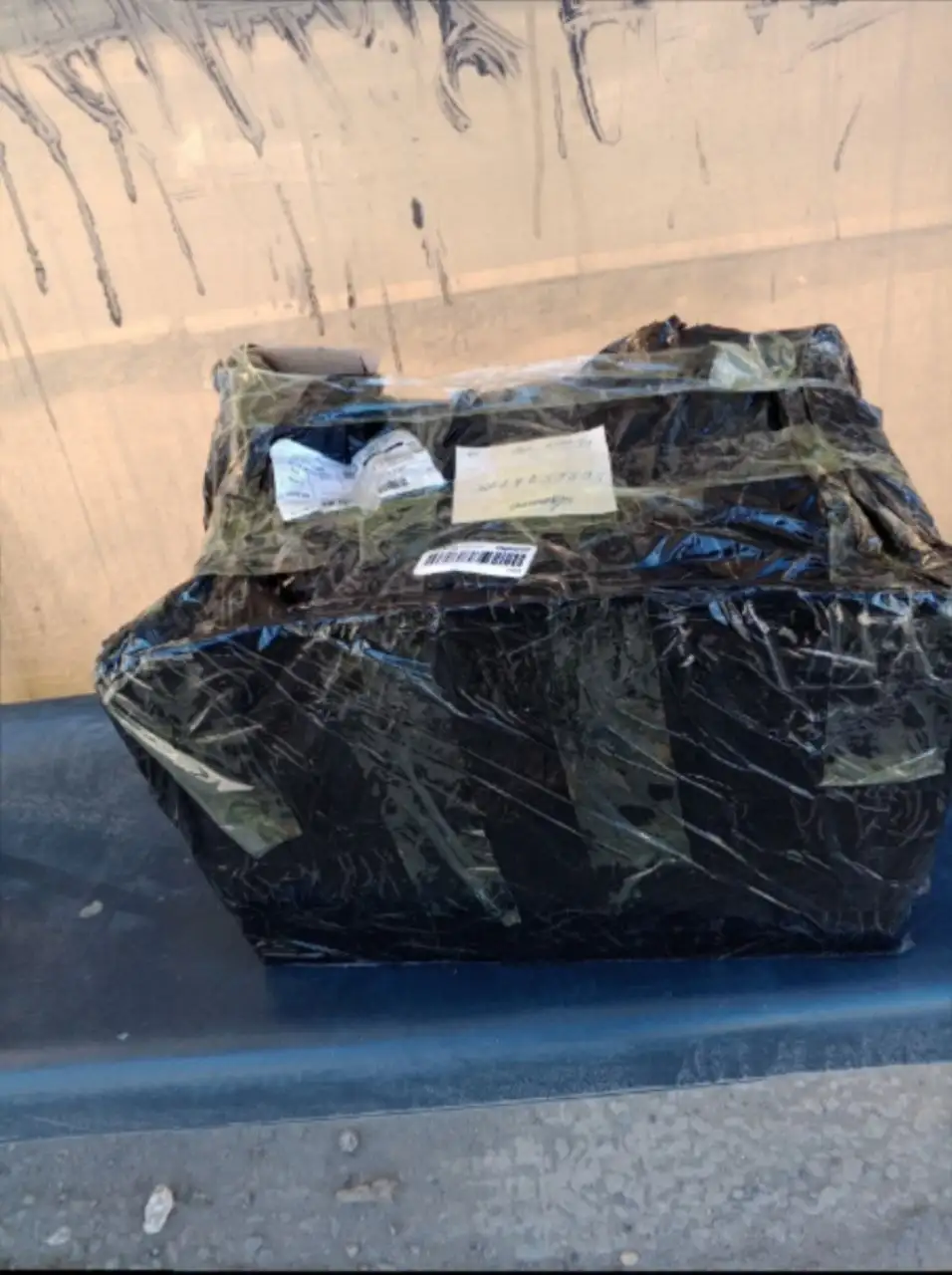 Бокс с новой одеждой мужской и женской - Одежда в Волгоград