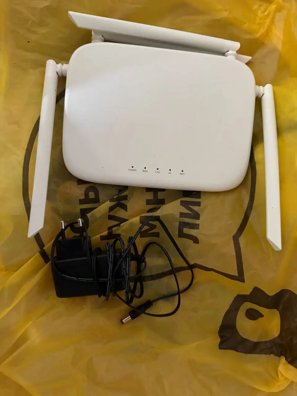 Роутер почти новый в Городище - Сетевое оборудование (Электроника) в Городище