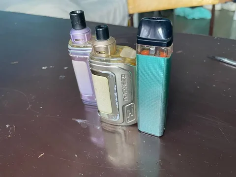 Продам недорого - Барахолка в Волгоград